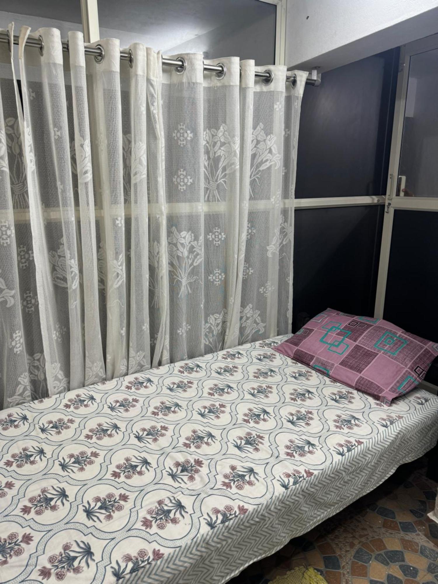 Chaithritha Ladies Homestay Thiruvananthapuram Extérieur photo